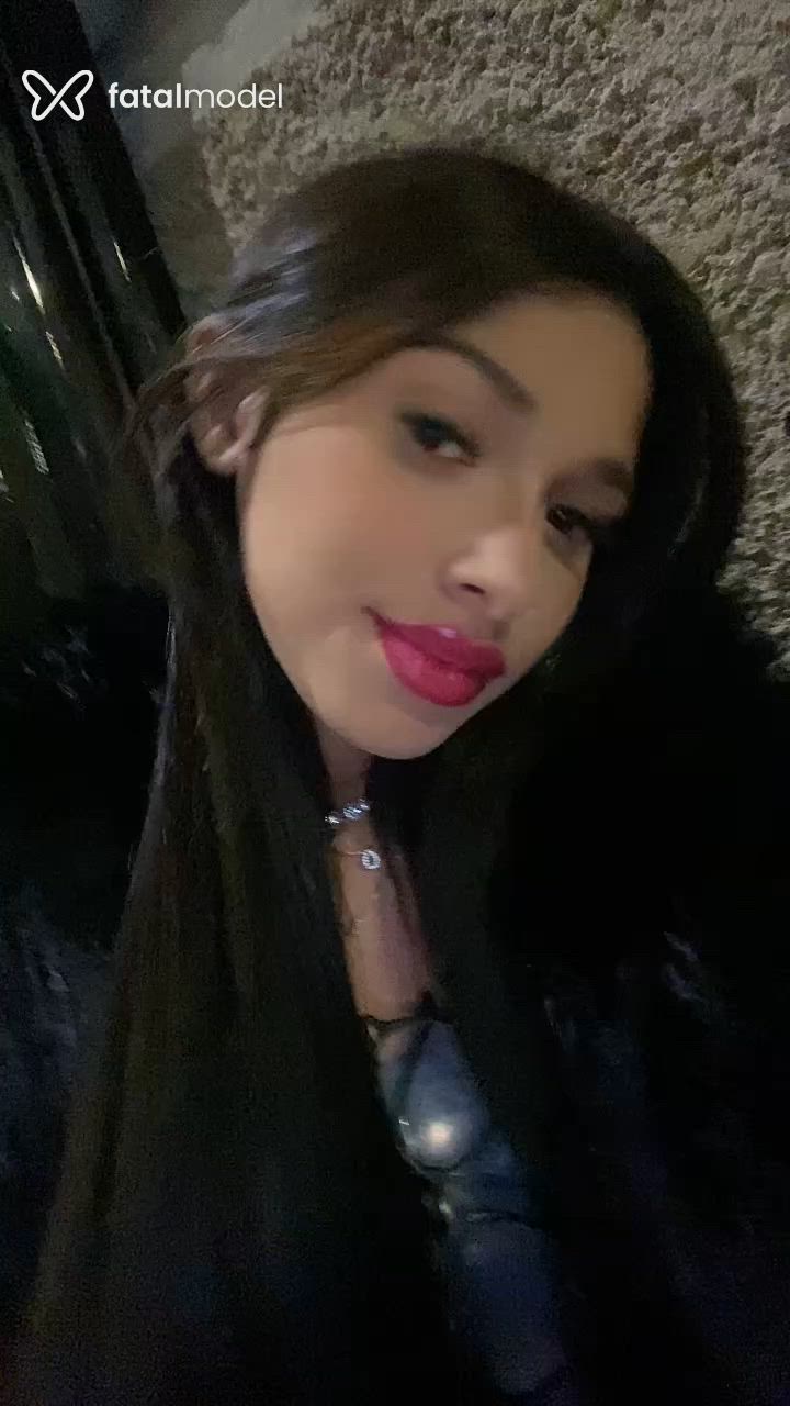 Acompanhante mulher trans loira (o) de olhos castanhos - Luara Acompanhante mulher trans loira (o) de olhos castanhos - Luara