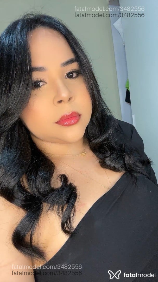 Acompanhante mulher morena (o) de olhos pretos - Clara Acompanhante mulher morena (o) de olhos pretos - Clara