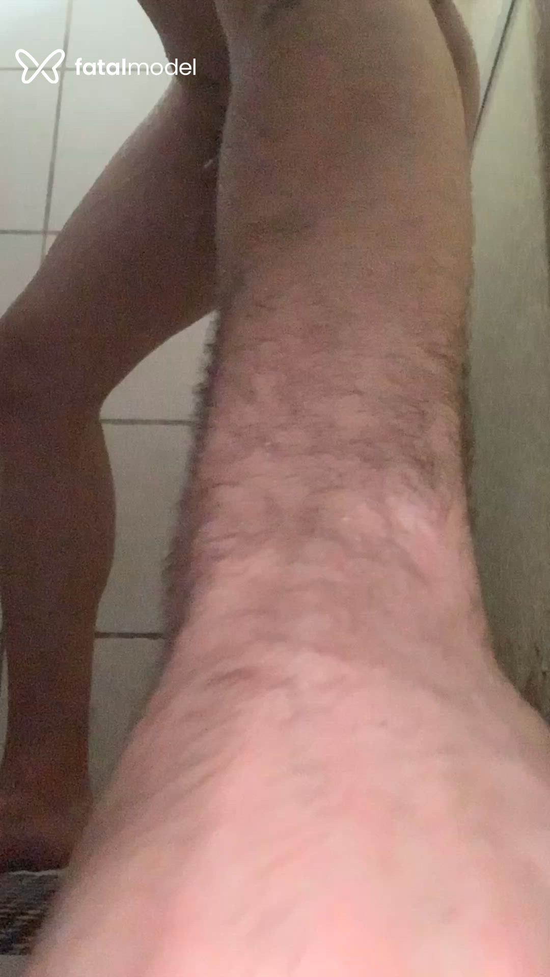 Acompanhante homem morena (o) de olhos castanhos - Matheus