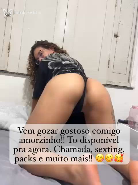 Acompanhante mulher com cabelo castanho de olhos castanhos - Melissinha
