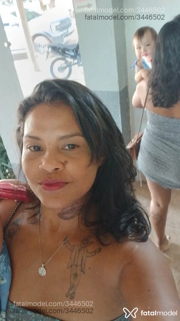 Acompanhante mulher morena (o) de olhos pretos - Cibele Acompanhante mulher morena (o) de olhos pretos - Cibele
