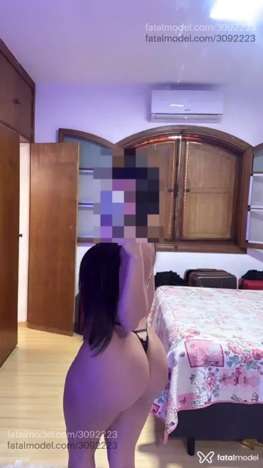 Acompanhante mulher morena (o) de olhos castanhos - Babi Mattos