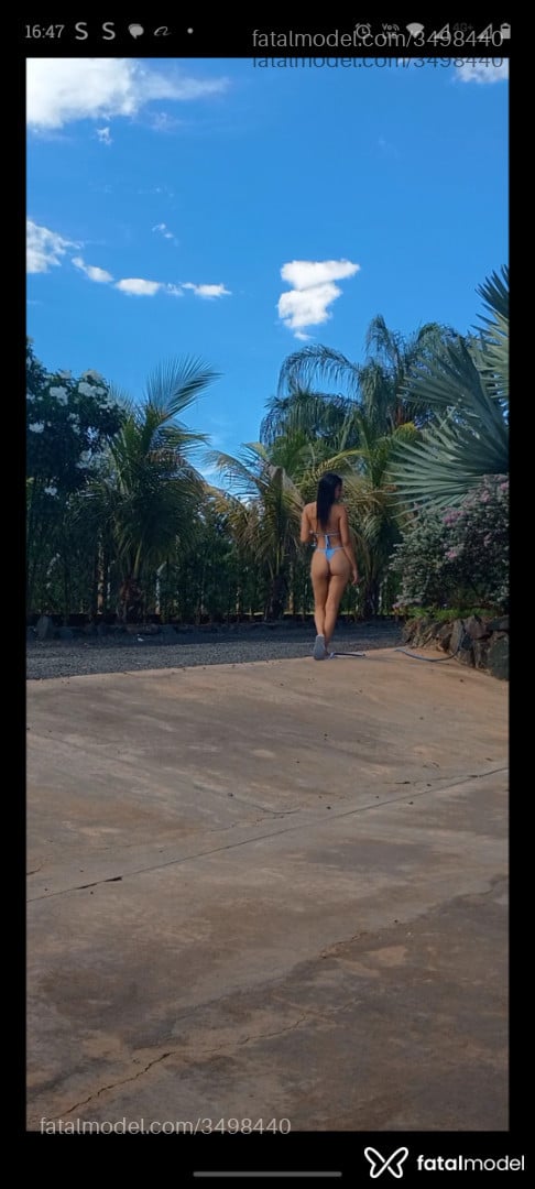 Acompanhante mulher morena (o) de olhos castanhos - Casadinhamel
