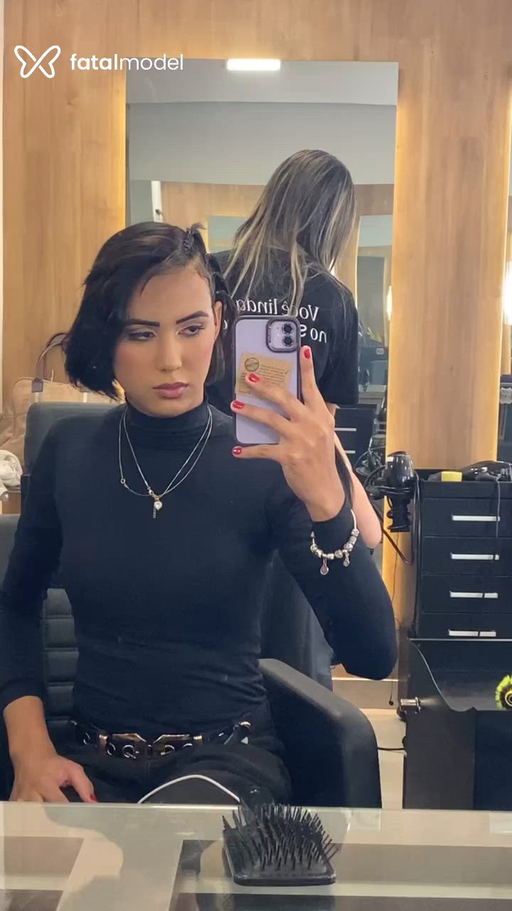 Acompanhante mulher trans morena (o) de olhos castanhos - Steffhany