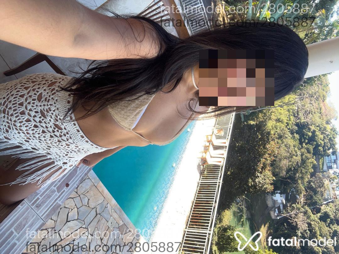 Acompanhante mulher morena (o) de olhos castanhos - Lauren