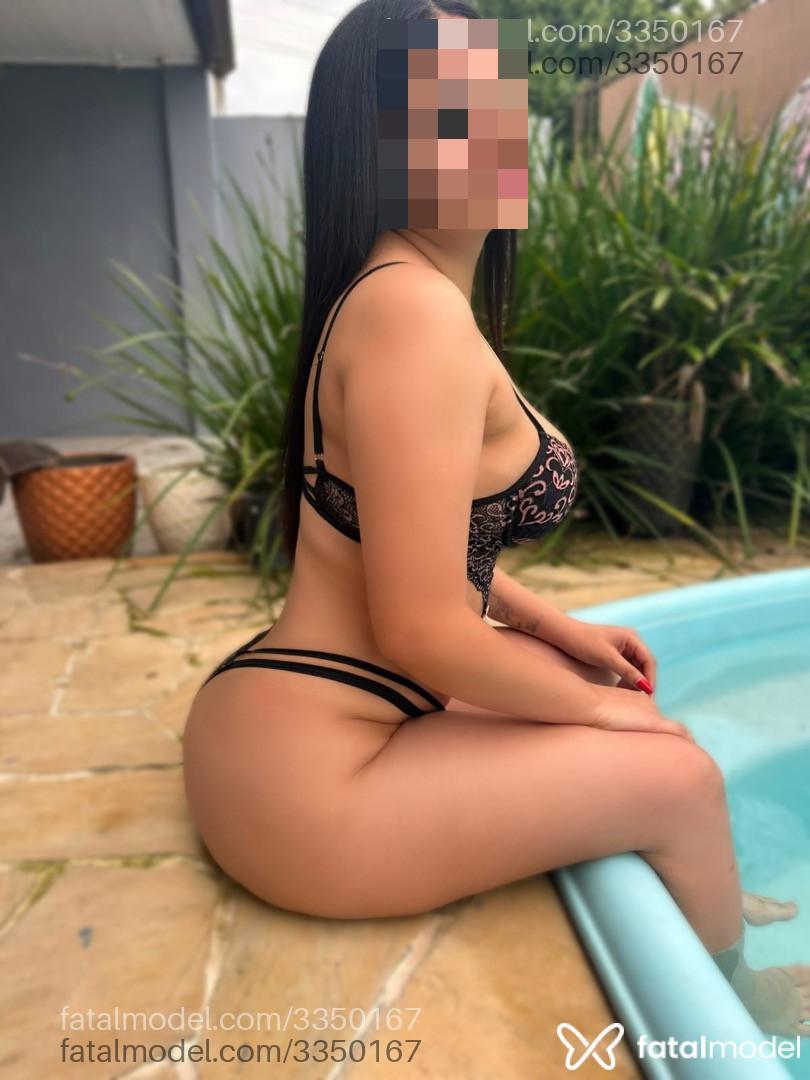 Acompanhante mulher morena (o) de olhos castanhos - Ágatha Pires