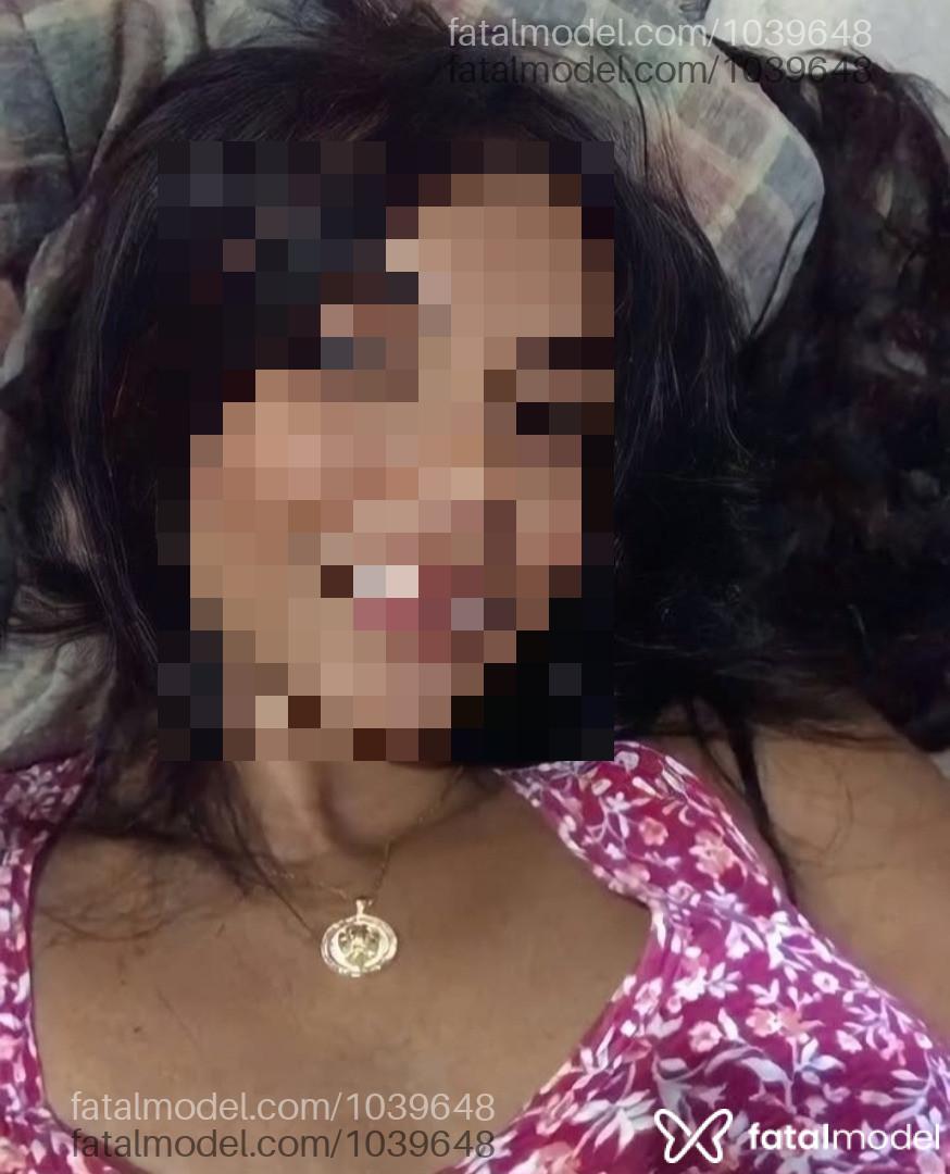 Acompanhante mulher morena (o) de olhos pretos - Milena