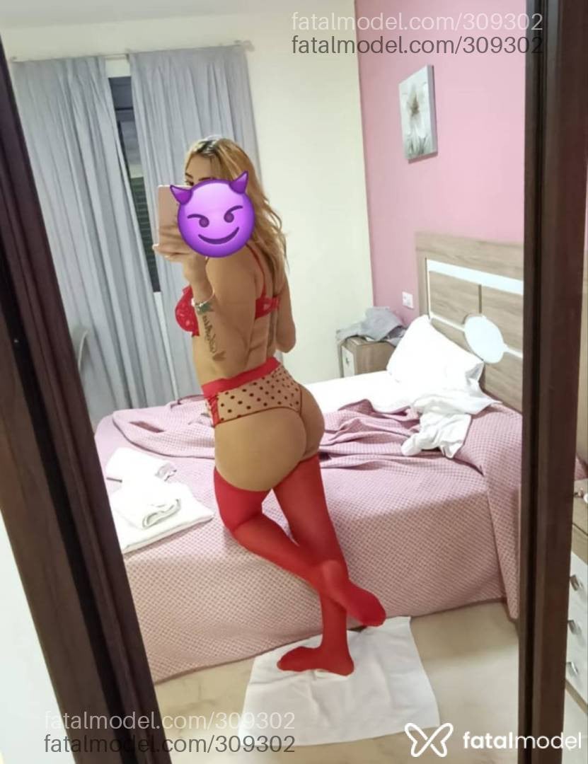 Acompanhante mulher ruiva (o) de olhos castanhos - Antonella