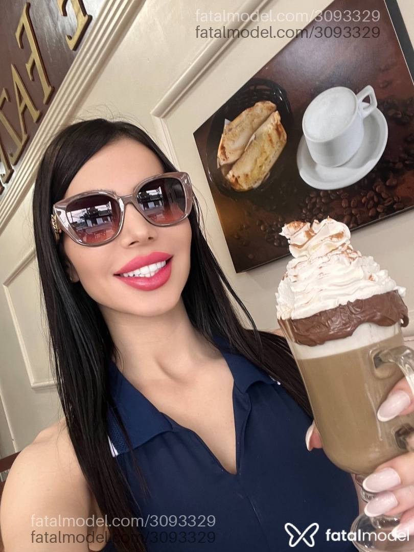 Acompanhante mulher morena (o) de olhos castanhos em Virtual - Jade Sanches