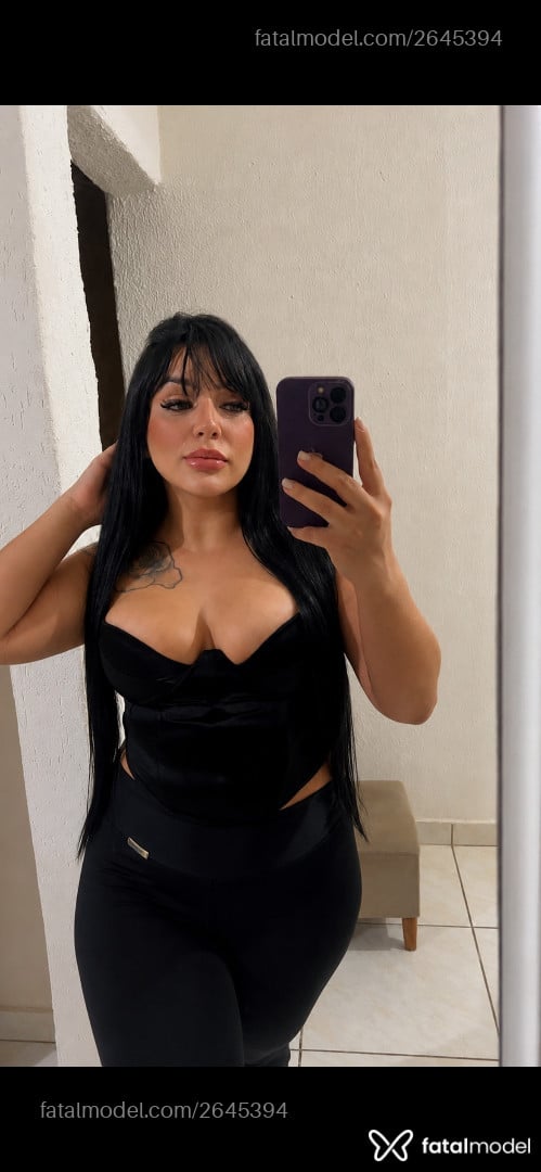 Acompanhante mulher morena (o) de olhos castanhos - Laah