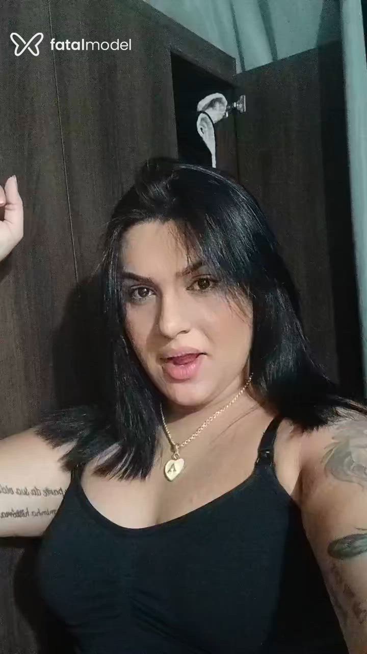Acompanhante travesti morena (o) de olhos pretos - Allanna Acompanhante travesti morena (o) de olhos pretos - Allanna