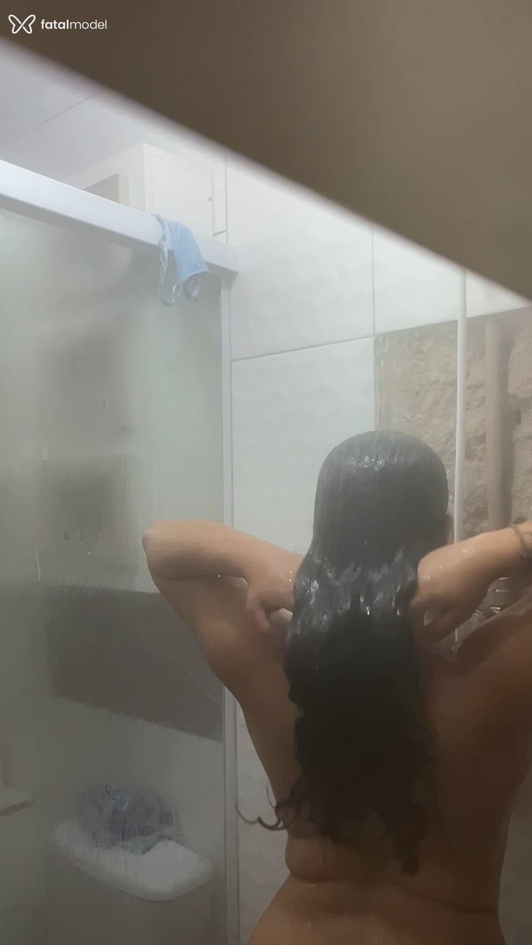 Acompanhante mulher morena (o) de olhos castanhos - Bebela Acompanhante mulher morena (o) de olhos castanhos - Bebela