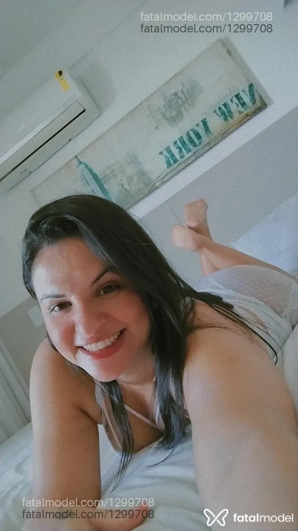 Acompanhante mulher morena (o) de olhos castanhos - Natacha carolzinha Acompanhante mulher morena (o) de olhos castanhos - Natacha carolzinha