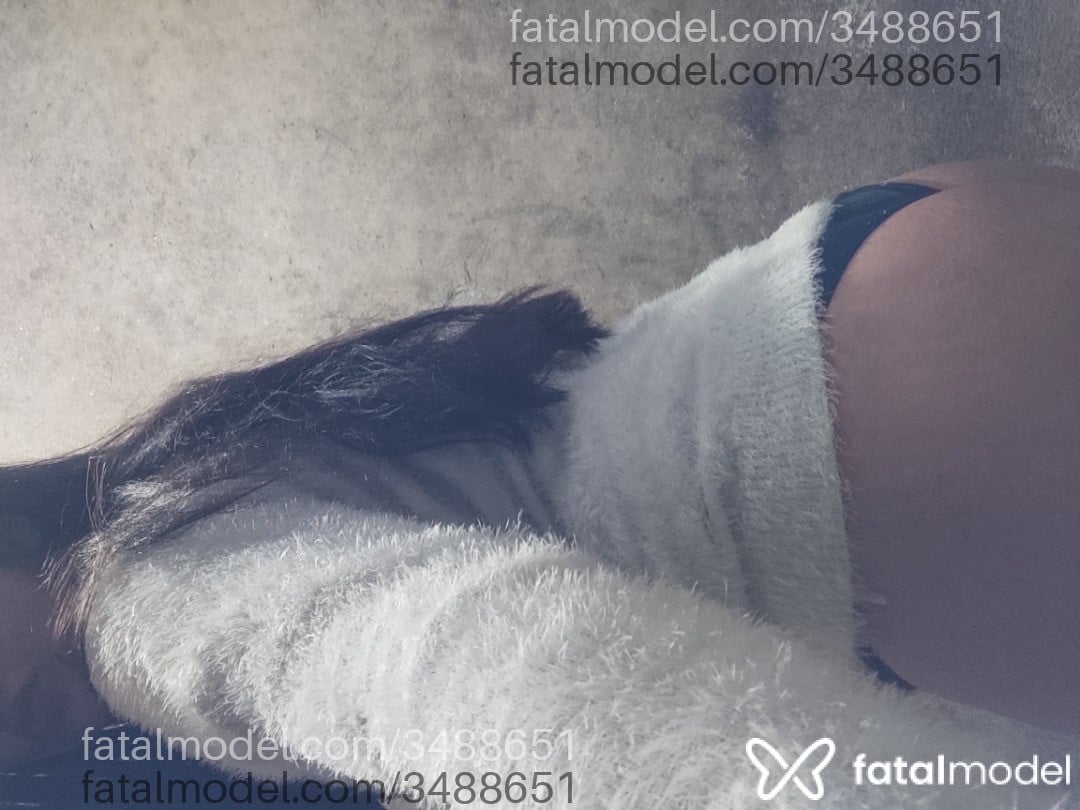 Acompanhante mulher morena (o) de olhos castanhos - Adriana