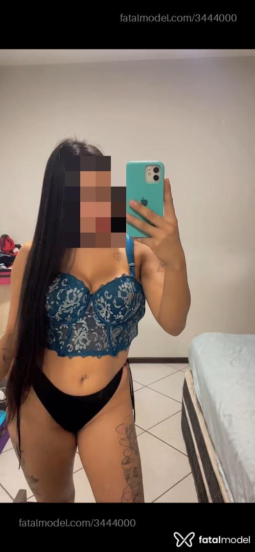 Acompanhante mulher morena (o) de olhos mel - Allana