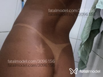 Acompanhante mulher morena (o) de olhos castanhos - Eduarda