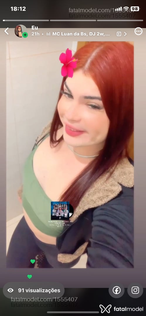 Acompanhante mulher trans morena (o) de olhos verdes - Branquinhaa