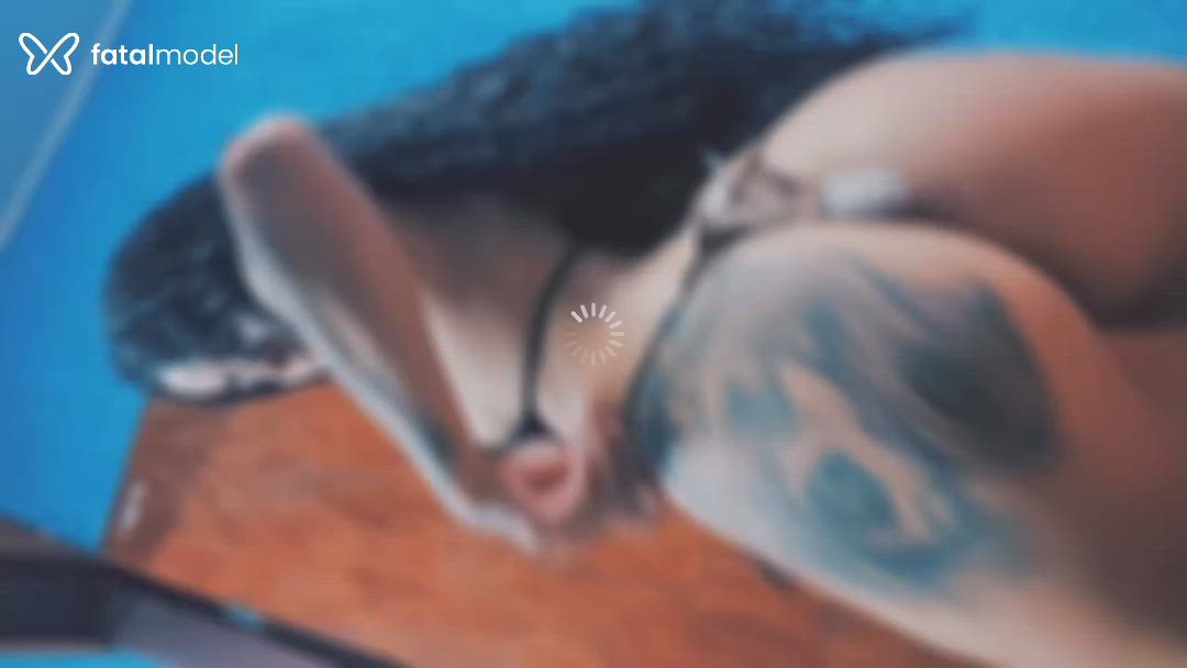Acompanhante mulher com cabelo castanho de olhos castanhos - Grazielle