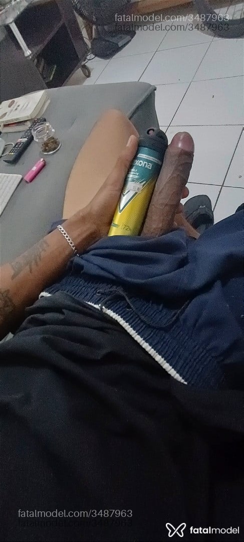 Acompanhante homem morena (o) de olhos pretos - Pretofodaquente Acompanhante homem morena (o) de olhos pretos - Pretofodaquente