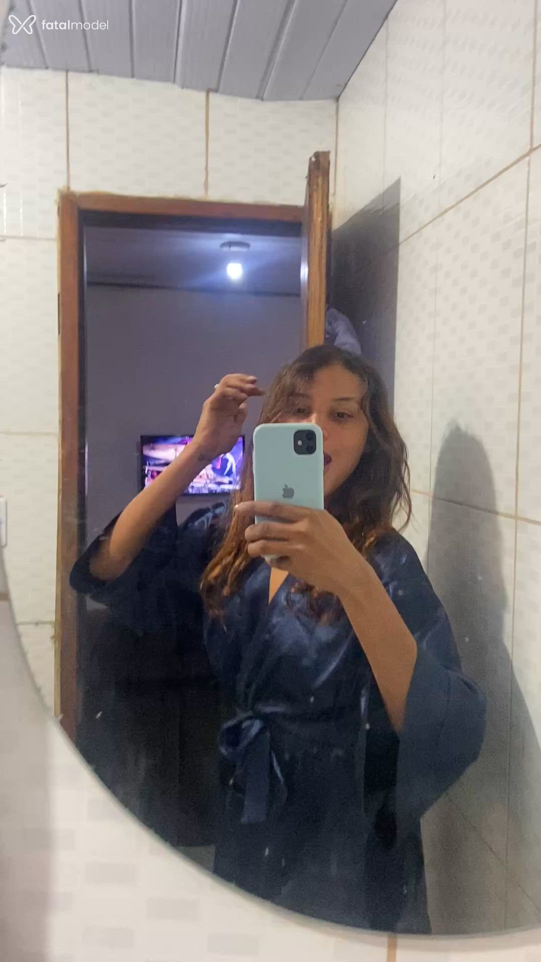 Acompanhante mulher morena (o) de olhos castanhos - Bárbara Paraty