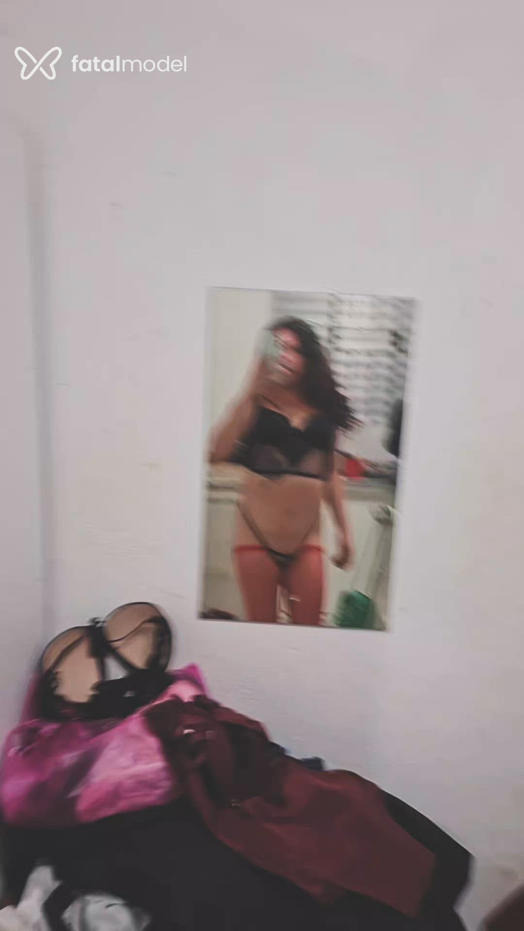Acompanhante mulher trans morena (o) de olhos castanhos - Melissa