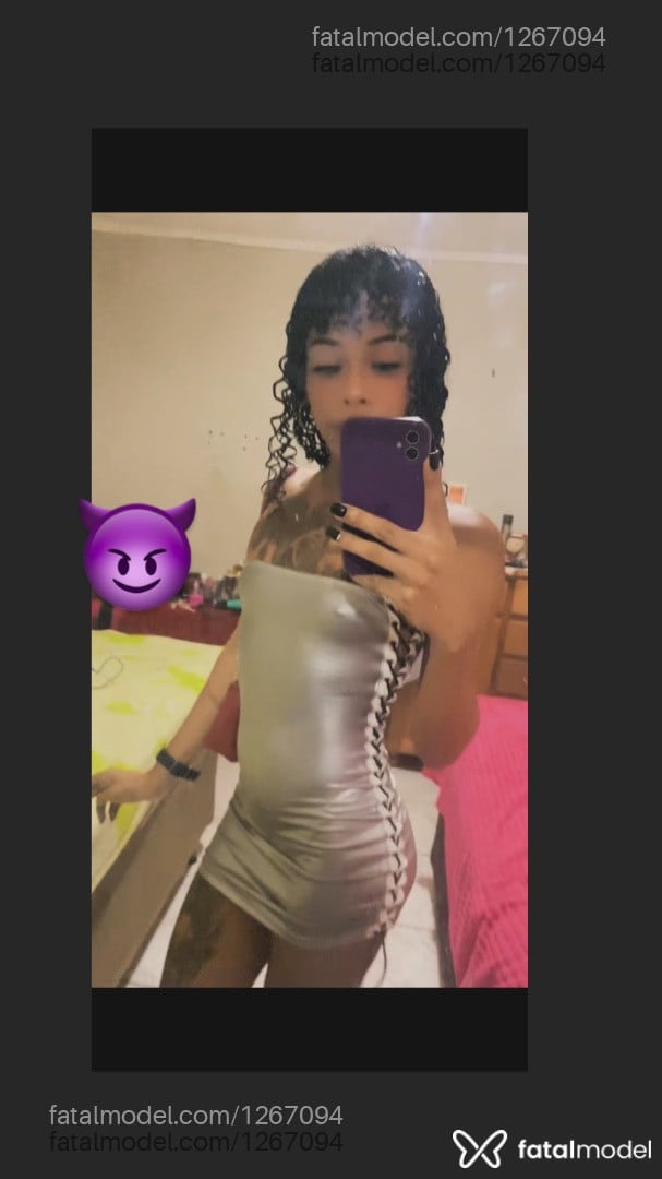 Acompanhante mulher trans morena (o) de olhos castanhos - Soares