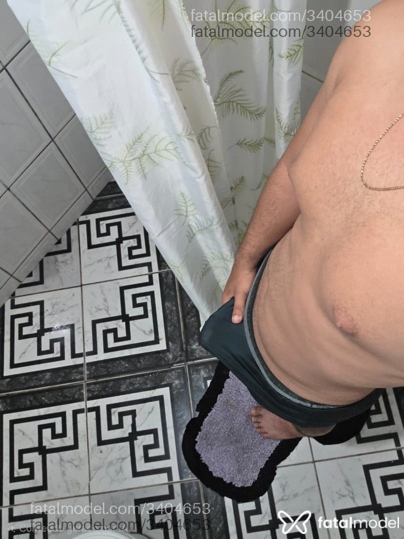 Acompanhante homem morena (o) de olhos castanhos - Binho