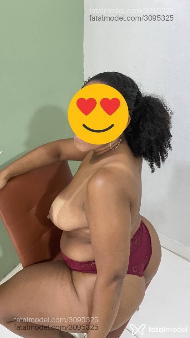 Acompanhante mulher morena (o) de olhos mel em Recife - Rosaa