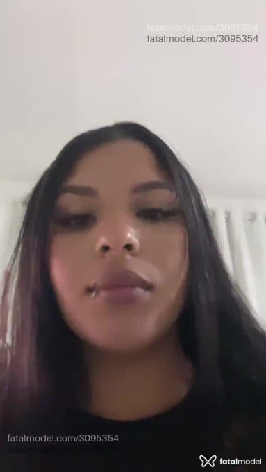 Acompanhante mulher morena (o) de olhos castanhos em Lavras Acompanhante mulher morena (o) de olhos castanhos em Lavras - Mary