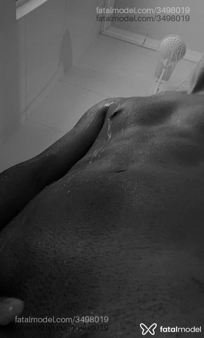 Acompanhante homem com cabelo castanho de olhos castanhos - Gabriel Lacerd
