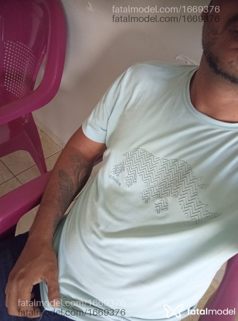 Acompanhante homem morena (o) de olhos pretos - Douglas Silva