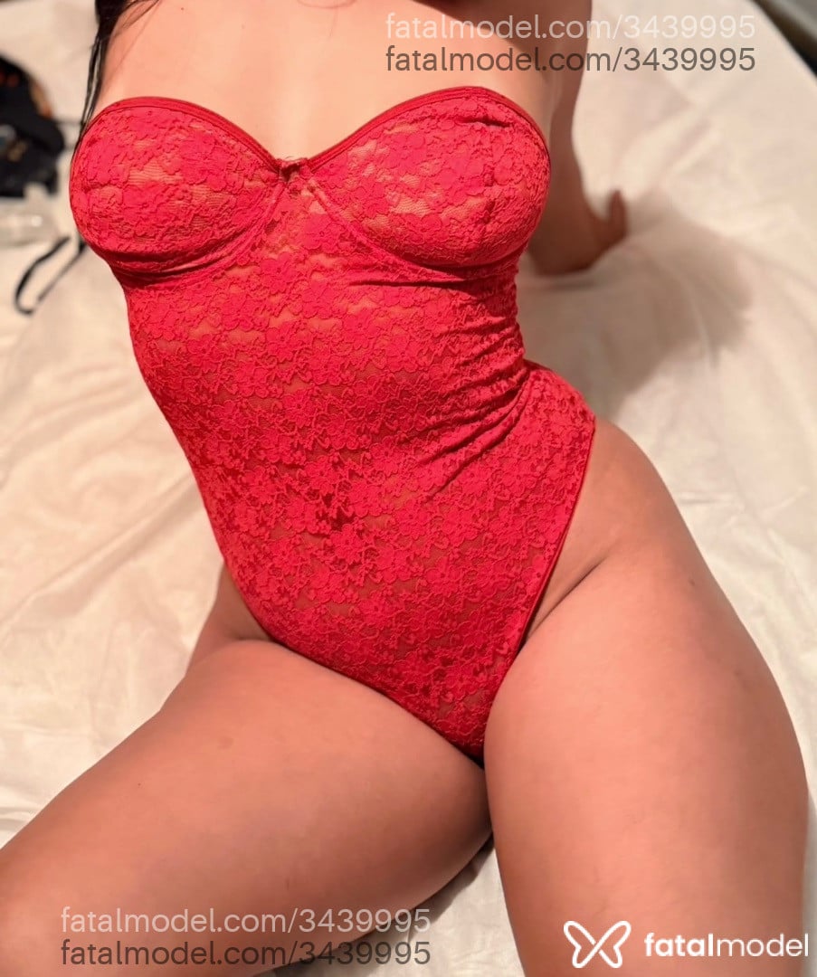 Acompanhante mulher morena (o) de olhos castanhos - Anita