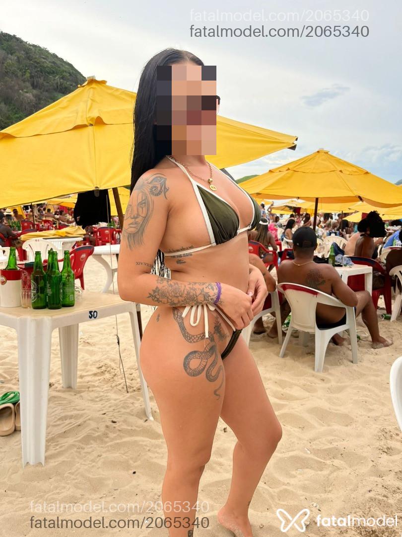 Acompanhante mulher com cabelo castanho de olhos mel - Thais