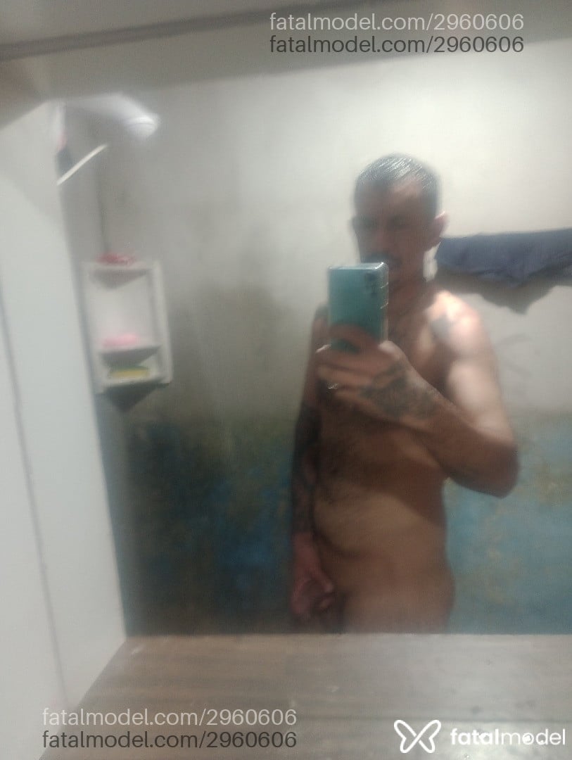 Acompanhante homem morena (o) de olhos castanhos - Xandy