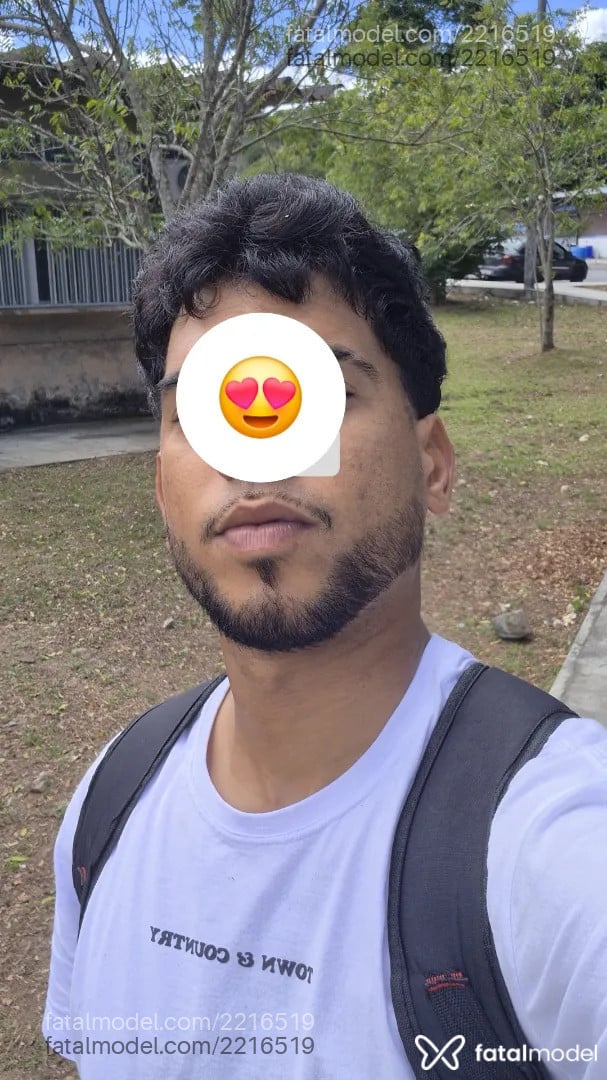 Acompanhante homem morena (o) de olhos castanhos - Novinhorv