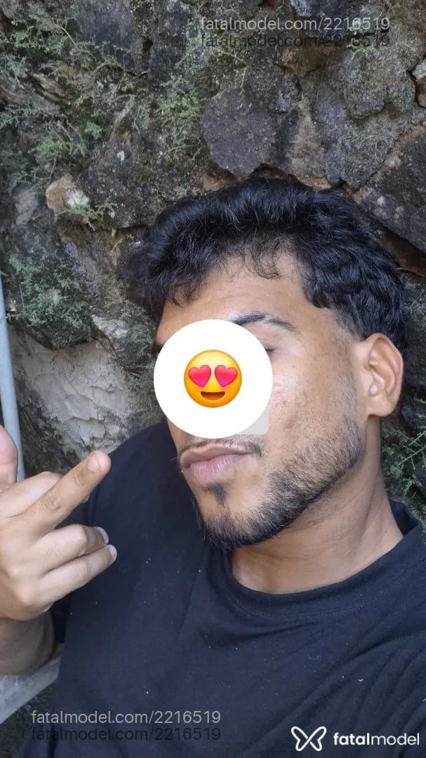Acompanhante homem morena (o) de olhos castanhos - Novinhorv