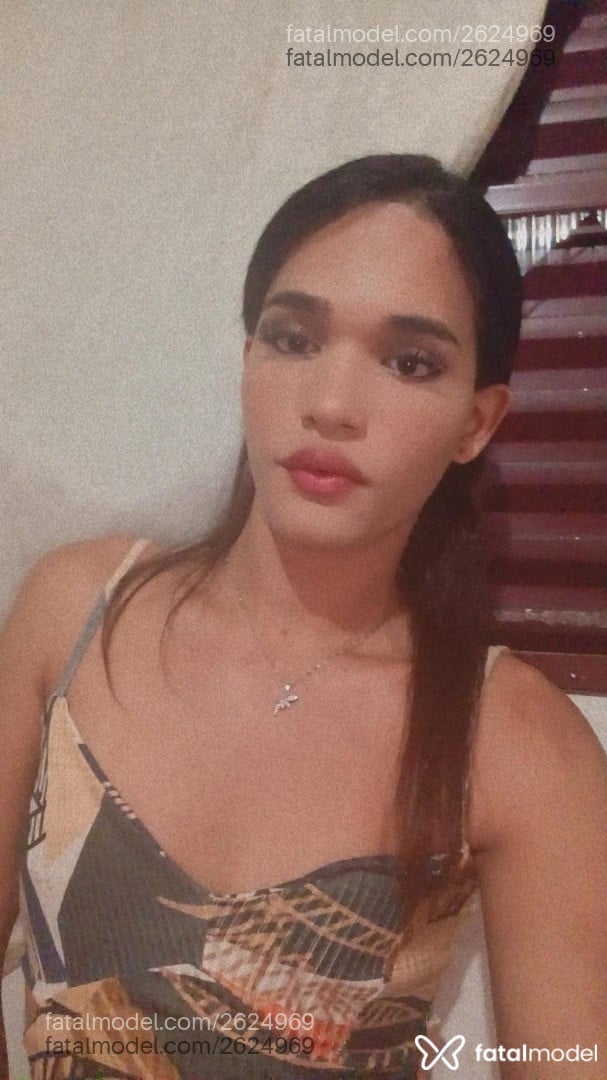 Acompanhante mulher trans morena (o) de olhos castanhos - Lays Udia