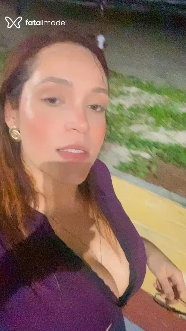 Acompanhante mulher ruiva (o) de olhos mel - Nabi Nogueira Acompanhante mulher ruiva (o) de olhos mel - Nabi Nogueira