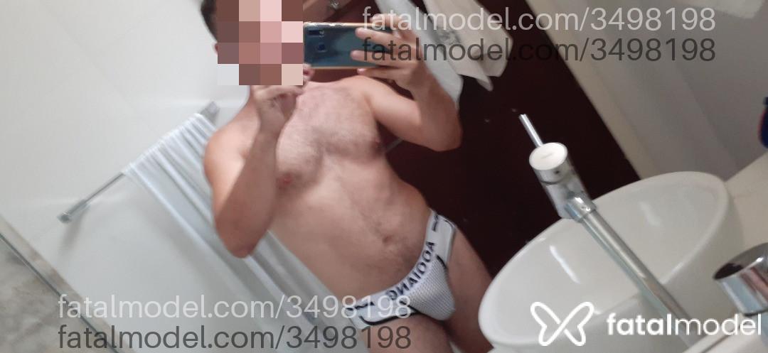 Acompanhante homem com cabelo castanho de olhos castanhos - Thorb