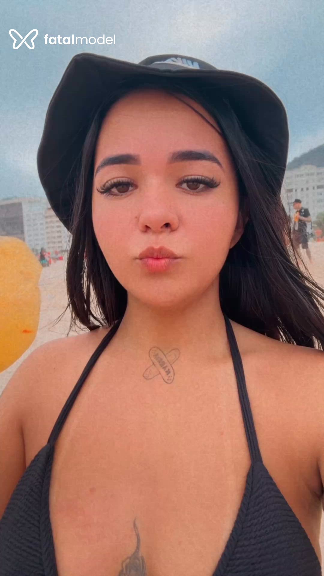 Acompanhante mulher morena (o) de olhos castanhos - Bianca Acompanhante mulher morena (o) de olhos castanhos - Bianca