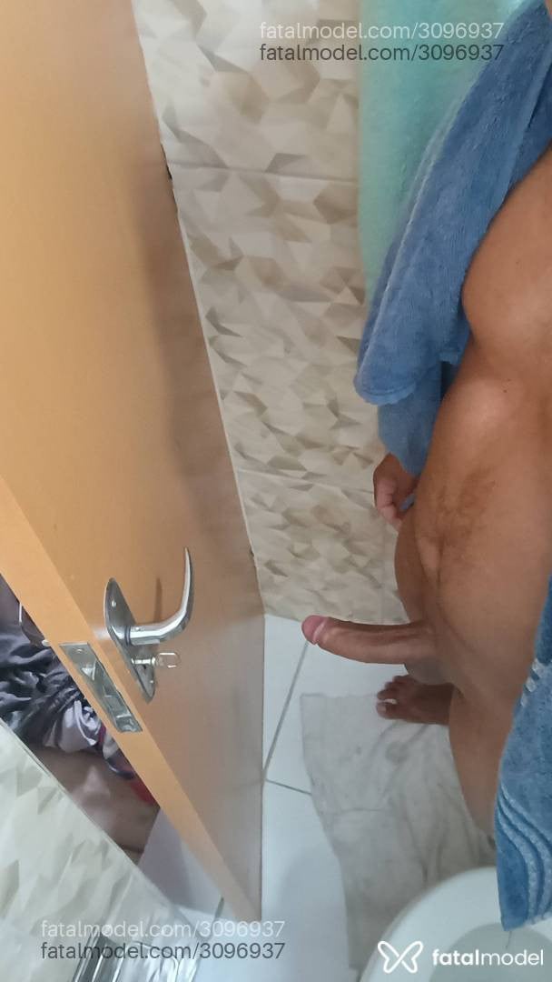 Acompanhante homem morena (o) de olhos pretos em São Paulo Acompanhante homem morena (o) de olhos pretos em São Paulo - David Black