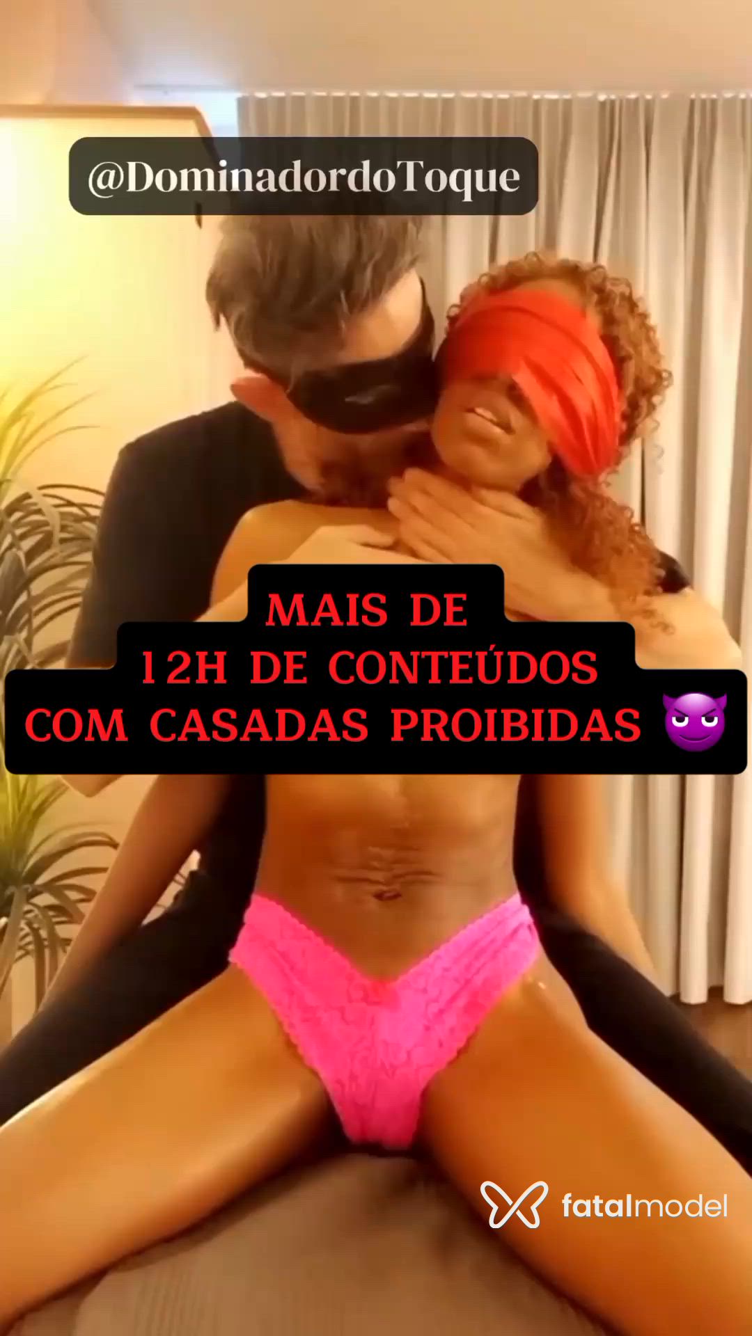 Acompanhante homem com cabelo grisalho de olhos verdes - Dominadordotoque