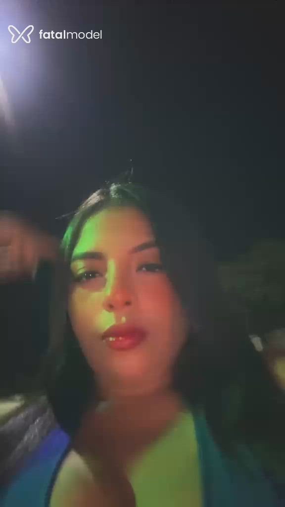 Acompanhante mulher morena (o) de olhos pretos - Allana Ramos