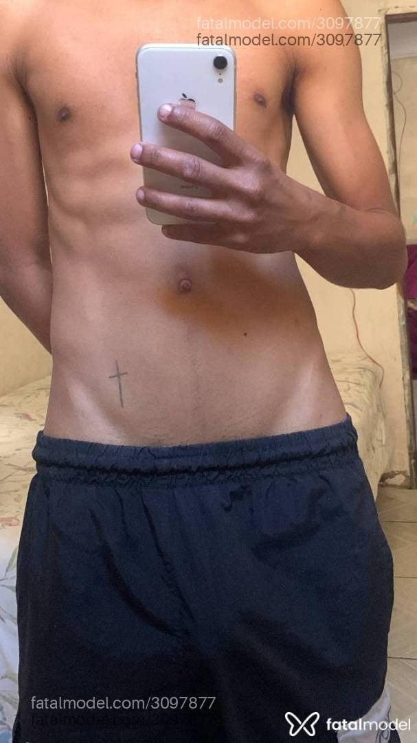 Acompanhante homem morena (o) de olhos pretos - Arthur Miguel
