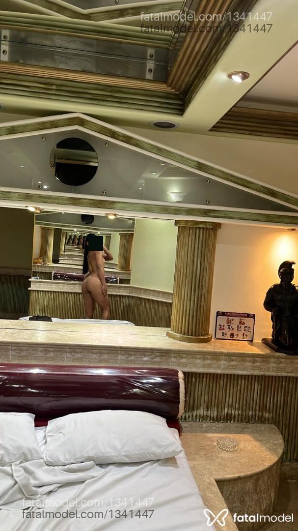 Acompanhante mulher morena (o) de olhos castanhos - Perlla Cássia