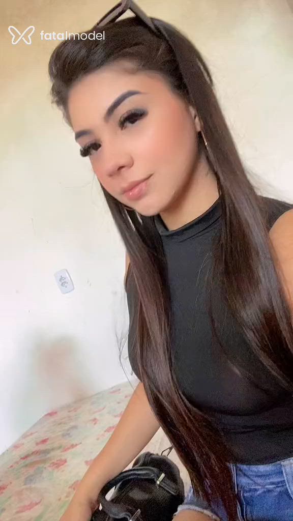 Acompanhante mulher morena (o) de olhos castanhos - Angela Sousa