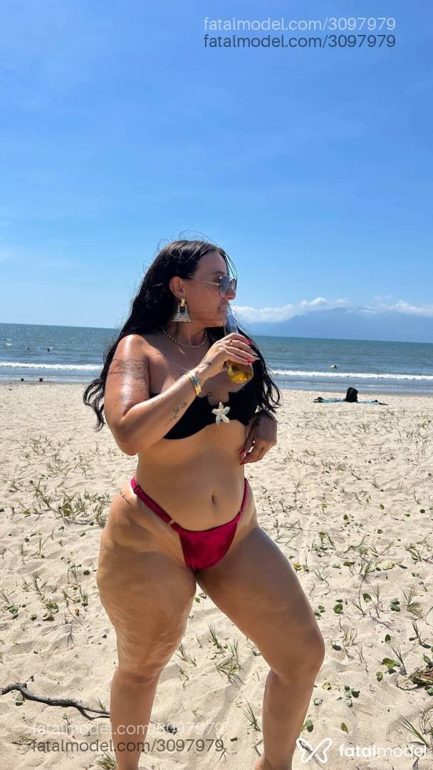 Acompanhante mulher com cabelo castanho de olhos castanhos em Virtual - Morena