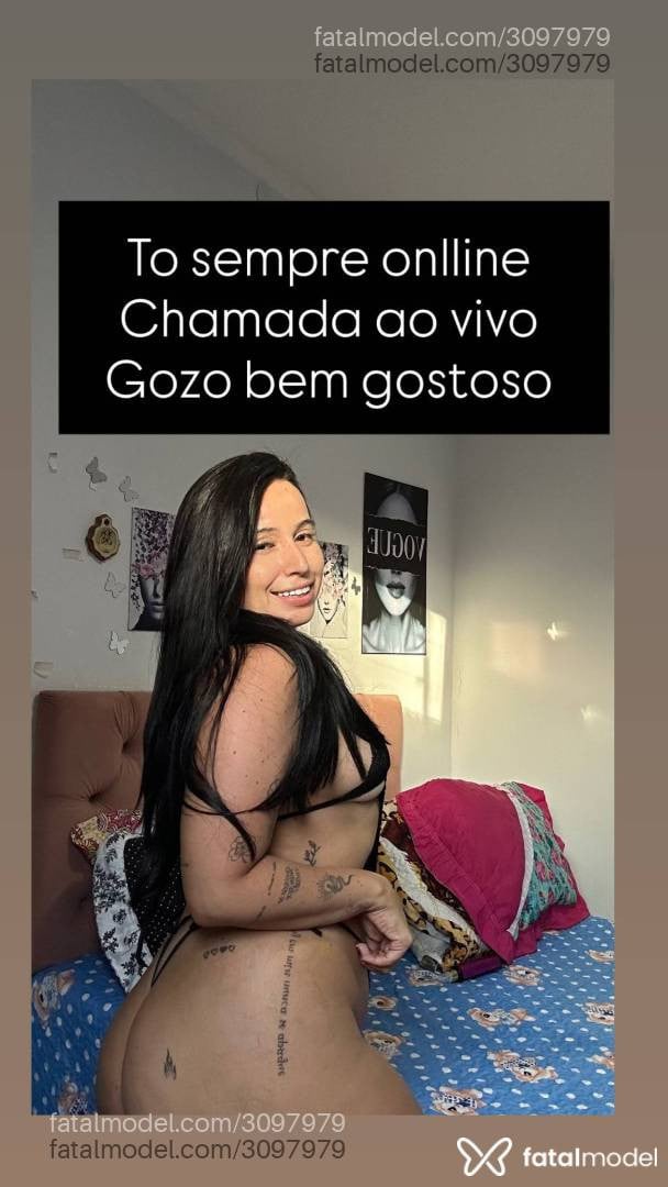 Acompanhante mulher com cabelo castanho de olhos castanhos - Morena