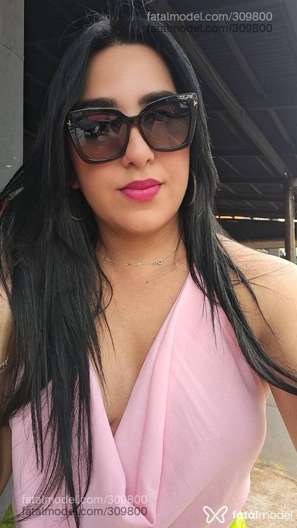 Acompanhante mulher trans morena (o) de olhos castanhos em Ribeirão Preto - Clara