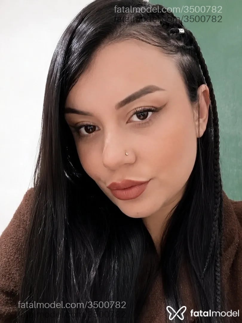 Acompanhante mulher morena (o) de olhos castanhos - Manu Bittencourt Acompanhante mulher morena (o) de olhos castanhos - Manu Bittencourt